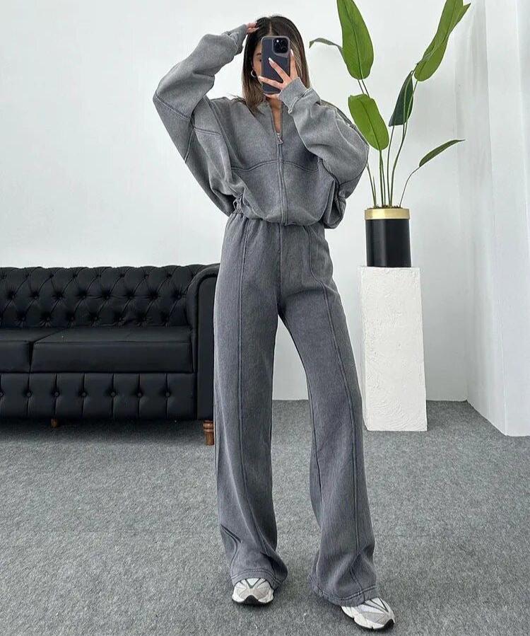 Viva - Comfy Tracksuit